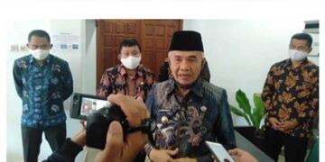 Adirozal Ingatkan Masyarakat Agar Taat Membayar Pajak