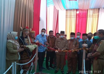 Bupati Adirozal Resmikan Bank Jambi Cabang Kerinci
