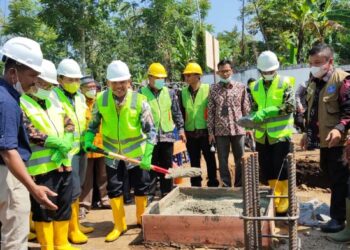 Bupati Adirozal: Kerinci Bakal Memiliki gedung Pusat Layanan Haji dan Umrah Terpadu