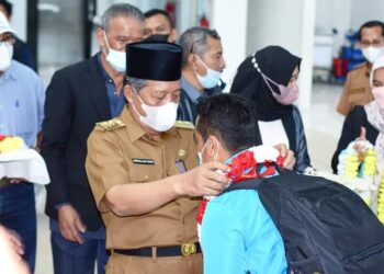 Sambut Atlet Peraih Medali PON, Wagub Ungkapkan Kebanggaan dan Rasa Syukur