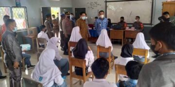 Pastikan PTM Terapkan Protokol Kesehatan, Wawako Antos Lakukan Kunjungan ke Sekolah