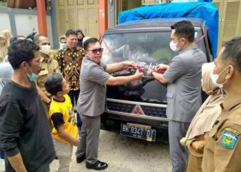 Didampingi Wawako Antos, Wako Ahmadi Lepas Ekspor Perdana Kacang Sacha Inchi