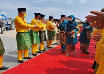 Bupati Adirozal Hadiri Pembukaan MTQ ke-50 Tingkat Provinsi Jambi
