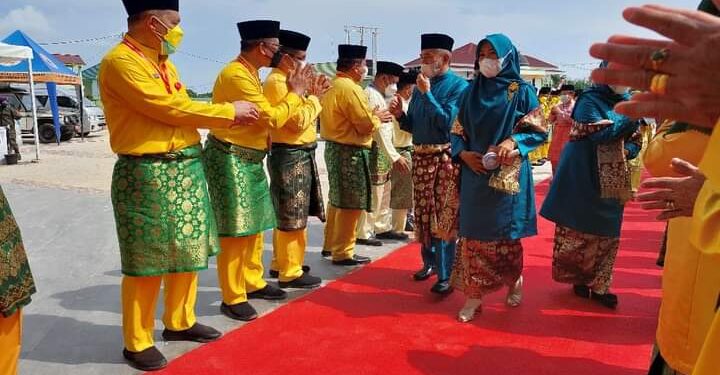Bupati Adirozal Hadiri Pembukaan MTQ ke-50 Tingkat Provinsi Jambi