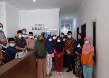 Sambangi Kafilah Kerinci, Bupati Adirozal: Selamat Bertanding Adinda-adinda Semua dan Tetap Semangat