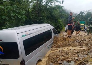 Longsor Kembali Terjadi Dijalan Nasional Kerinci-Merangin