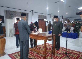 Resmi, Zainal Efendi Dilantik Jadi Sekda Kerinci Definitif
