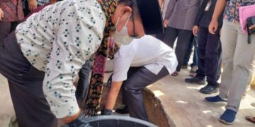 Wako Ahmadi Letakkan Batu Pertama Pembangunan Masjid Al Manar Muhajirin