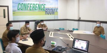 Dipimpin Langsung Presiden Jokowi Secara Virtual, Bupati UAS Hadiri Rakornas Vaksinasi