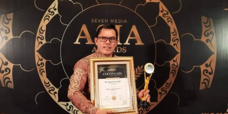 Wako Ahmadi Terima Penghargaan  “Indonesian The Best Innovation Mayor 2021”