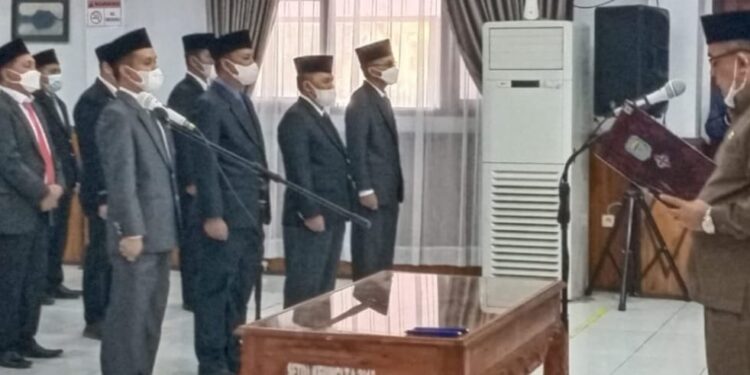 Sekda Zainal Efendi Melantik 96 Pejabat di Lingkup Pemkab Kerinci