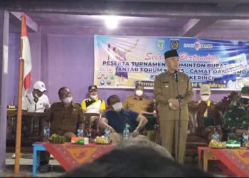 Turnamen Bulu Tangkis Bupati Kerinci Cup Tahun 2021 Dibuka, Adirozal: Jaga Sportifitas, Perkuat Tali Persaudaraan!