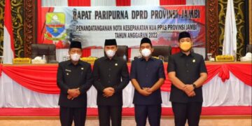 Wagub Abdullah Sani Hadiri Rapat Paripurna KUA PPAS APBD Tahun 2022