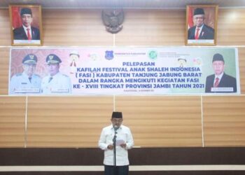 Lepas Kafilah FASI Tanjab Barat, Bupati UAS: Insya Allah Bisa Berprestasi Ditingkat Provinsi Jambi