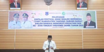 Lepas Kafilah FASI Tanjab Barat, Bupati UAS: Insya Allah Bisa Berprestasi Ditingkat Provinsi Jambi
