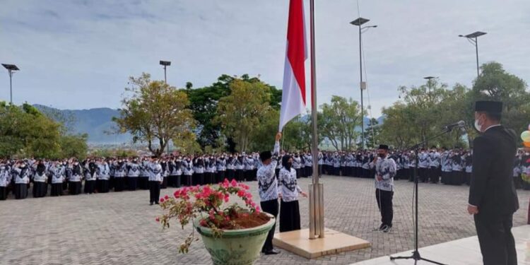 Pemkot Sungai Penuh Gelar Upacara Peringatan HUT PGRI ke-76 & HGN Tahun 2021