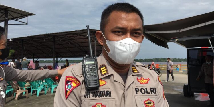 Antisipasi Lonjakan Covid-19 Jelang Nataru, Polres Tanjab Barat Gencarkan Vaksinasi