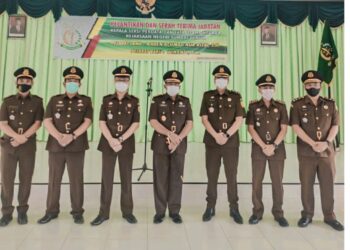 Serah terima Kasi Perdata dan Tata Usaha Kejaksaan Negeri Sungai Penuh Berlangsung Khidmat