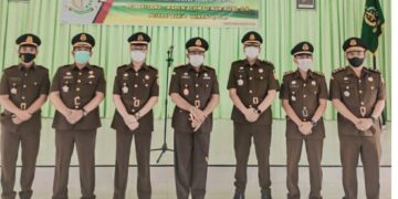 Serah terima Kasi Perdata dan Tata Usaha Kejaksaan Negeri Sungai Penuh Berlangsung Khidmat