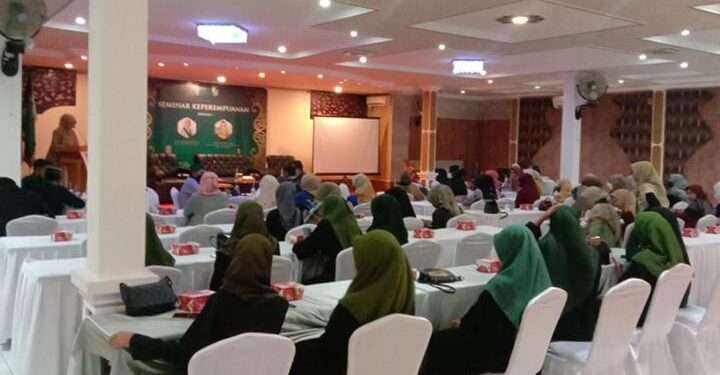 Dihadiri Langsung Ketua Umum Kohati PB HMI, Kohati Tanjabbar Gelar Seminar Keperempuanan