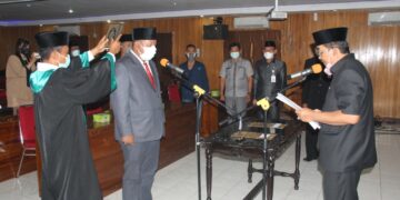 Bupati UAS Lantik Dewan Pengawas PDAM