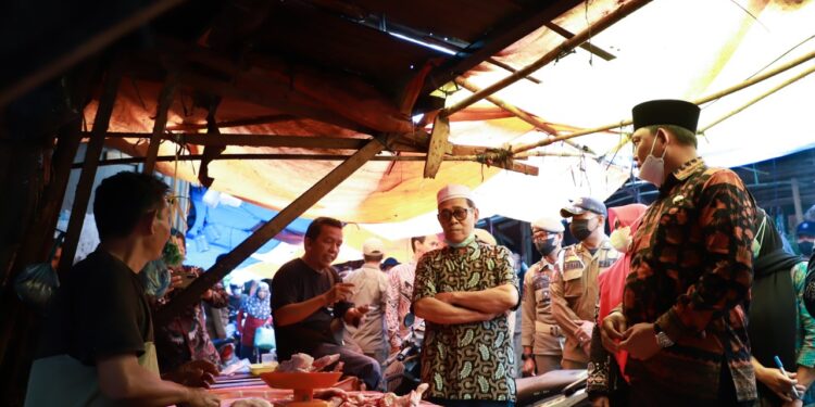 Jelang Nataru, Wabup Hairan Lakukan Sidak Dipasar Tanggo Rajo