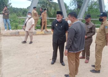 Kecewa dengan Kualitas Pekerjaan Oprit Jembatan Sugeng, Bupati UAS akan Lapor ke Gubernur Jambi