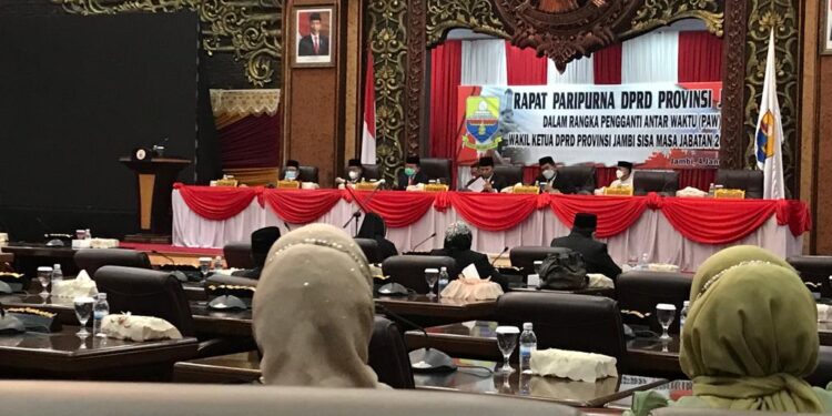Faizal Riza Resmi Dilantik Jadi Wakil Ketua DPRD Provinsi Jambi