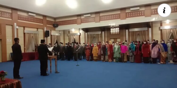 Ini Nama-nama 77 Pejabat Eselon III & IV yang Dilantik Wako Ahmadi