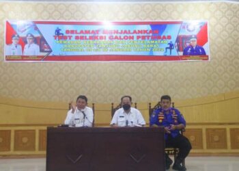 Wabup Hairan Tinjau Kegiatan Tes Seleksi Calon Petugas Pemadam Kebakaran