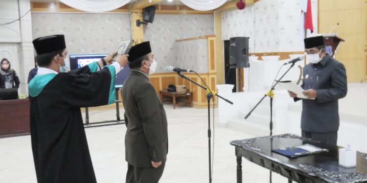 Bupati Anwar Sadat Lantik 3 Pejabat Esselon II, Ini Nama-namanya