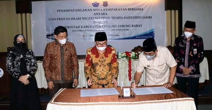Tingkatkan Percepatan Pembangunan, Pemkab Tanjab Barat MoU Bersama UIN STS Jambi