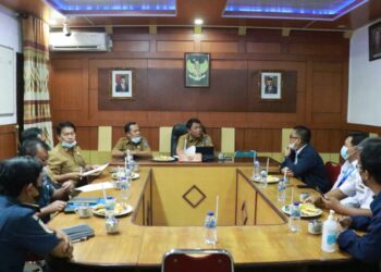 Wabup Hairan Pimpin Rakor Pembangunan Jalan Tol Jambi – Rengat yang Melintasi Sungai Pengabuan