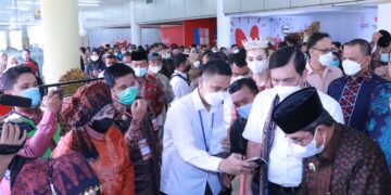 Di Acara Gernas BBI, Bupati UAS Apresiasi Produk UMKM Tanjab Barat