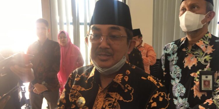 Terkait Kenaikan Tarif PDAM Tirta Pengabuan, Ini Kata Bupati Tanjab Barat