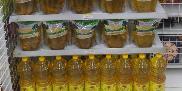 Cegah Aksi Borong Minyak, Indomaret di Kuala Tungkal Batasi Pembelian Minyak Goreng