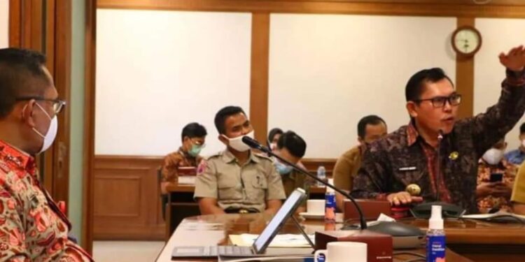 Wako Ahmadi Sampaikan Usulan Program Pembangunan ke Bappenas RI dan Kemenko PMK