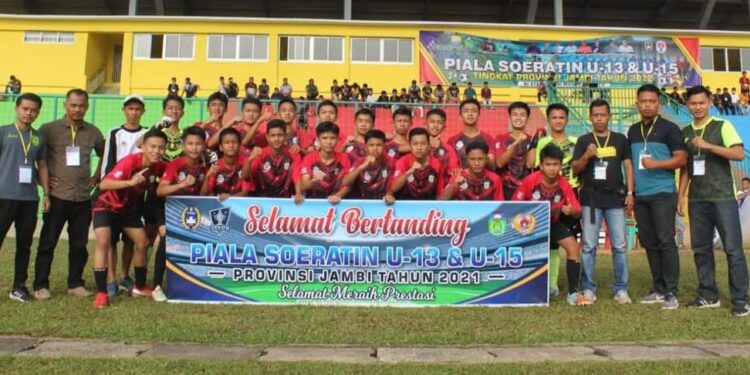 Bantai SSB BMP Tanjab Timur 5 – 0, Tim U-13 Sungai Penuh Melaju Ke Semi Final