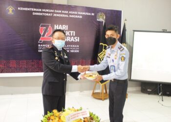 Peringati HBI Ke 72 Tahun, Kantor Imigrasi Kelas II TPI Kualatungkal Gelar Upacara dan Syukuran