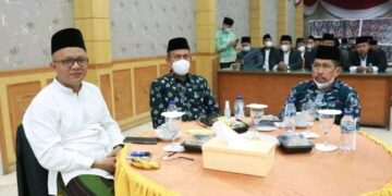 Ketua DPRD Tanjabbar Hadiri Pengukuhan Dewan Pimpinan MUI