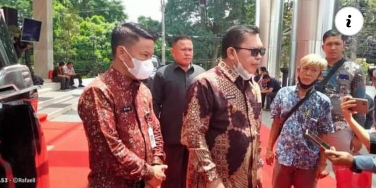 Wako Ahmadi Hadiri Peresmian Gedung Mahligai Bank 9 Jambi