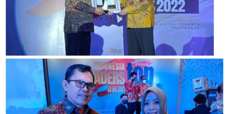 NEL AINI ST.MT, Wako Ahmadi Terima Penghargaan “Indonesia Top Leader 2022”
