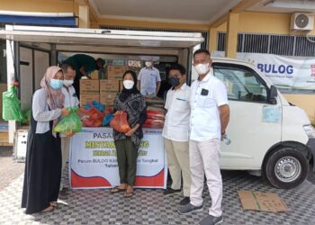 Bulog Kuala Tungkal Adakan Pasar Murah Minyak Goreng, Beras dan Gula