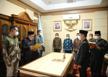 Pj. Sekda Alfian Dilantik Wako Ahmadi