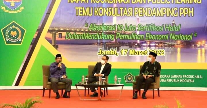 Bupati UAS Jadi Narasumber Pada Rakor Hearing Dan Konsultasi Pendamping PPH