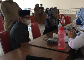 DPRD Tanjab Barat Gelar Vaksinasi Booster, H. Abdullah: Ikhtiar Melawan Covid-19