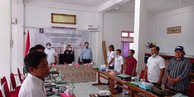 Sinergi TIMPORA Imigrasi Kuala Tungkal dalam Memperkuat Pengawasan Orang Asing