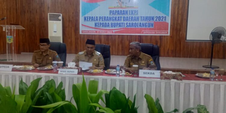 Wakil Bupati sarolangun hadiri paparan lkpj kepala perangkat daerah tahun 2021 kepada bupati sarolangun