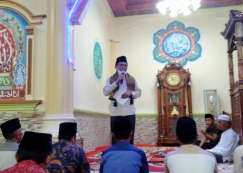 Wakil Ketua Komisi II DPRD Kota Sungai Penuh Berikan Kultum di Masjid Baitunnur 4 Desa Sungai Liuk