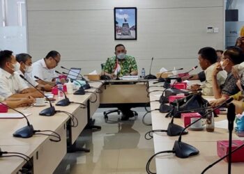 Pinto Pimpin Pansus BOT DPRD Provinsi Jambi ke PD Pasar Jaya